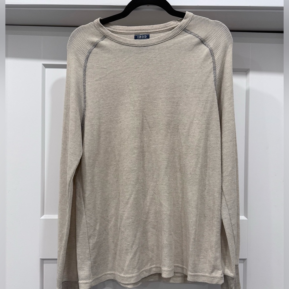 Izod • Men's Waffle Knit Long Sleeve Shirt